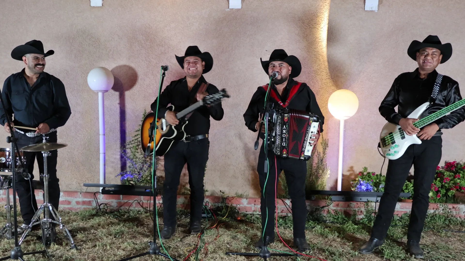 Grupo Norteño para fiestas en Riverside County CA